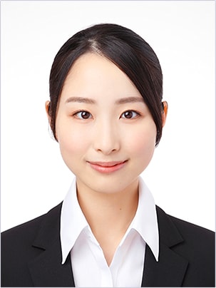 商社・金融・総合職向けの証明写真