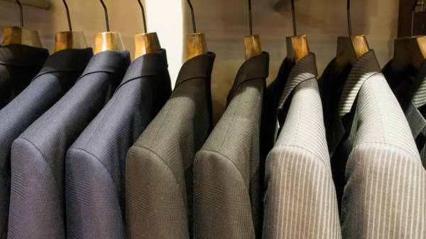 スーツ選び