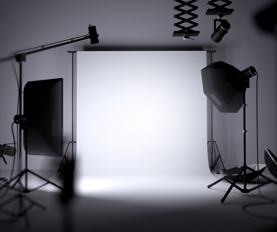 就活メイクは少し濃いめに