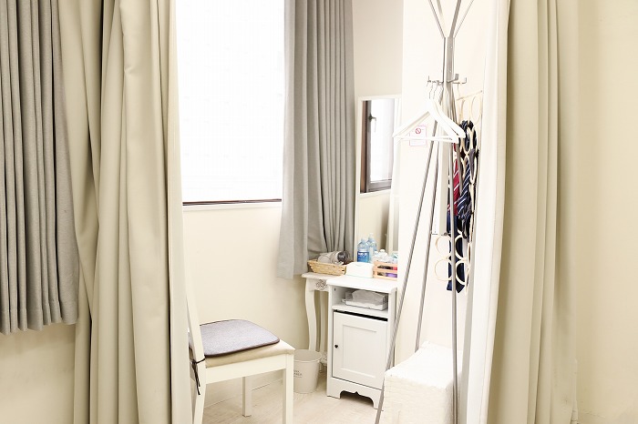 スタジオ728神戸スタジオドレッサー