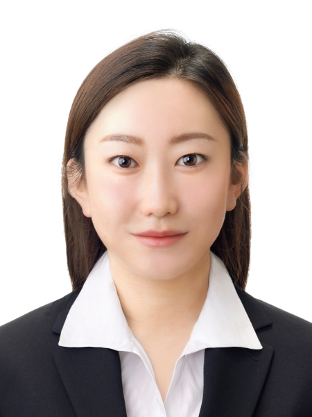 女性の転職証明写真