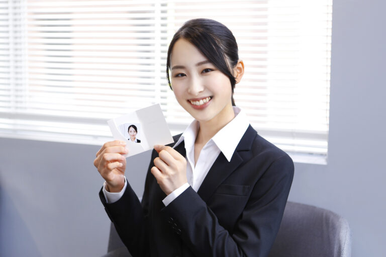 中国ビザや海外ビザ用の証明写真撮影はスタジオ728にお任せ!