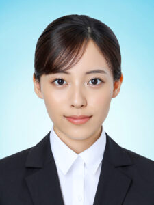 ブルーグラデーションの就活証明写真